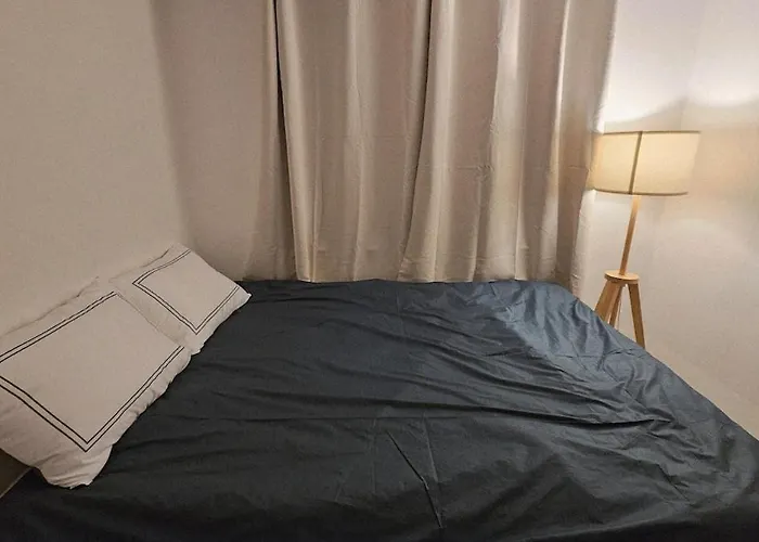 10-minutes From Station&gyeongbokgung, 2 Bed Rooms, 1 Workspace 아파트 *