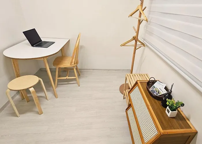 아파트 10-minutes From Station&gyeongbokgung, 2 Bed Rooms, 1 Workspace 서울특별시