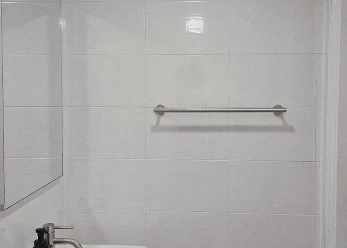 10-minutes From Station&gyeongbokgung, 2 Bed Rooms, 1 Workspace * 서울특별시